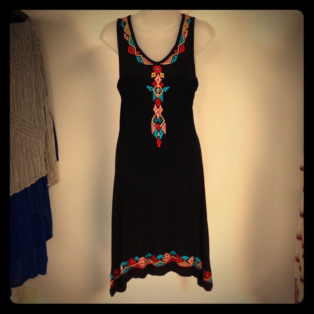 New with tags's embroidered dress by Scully