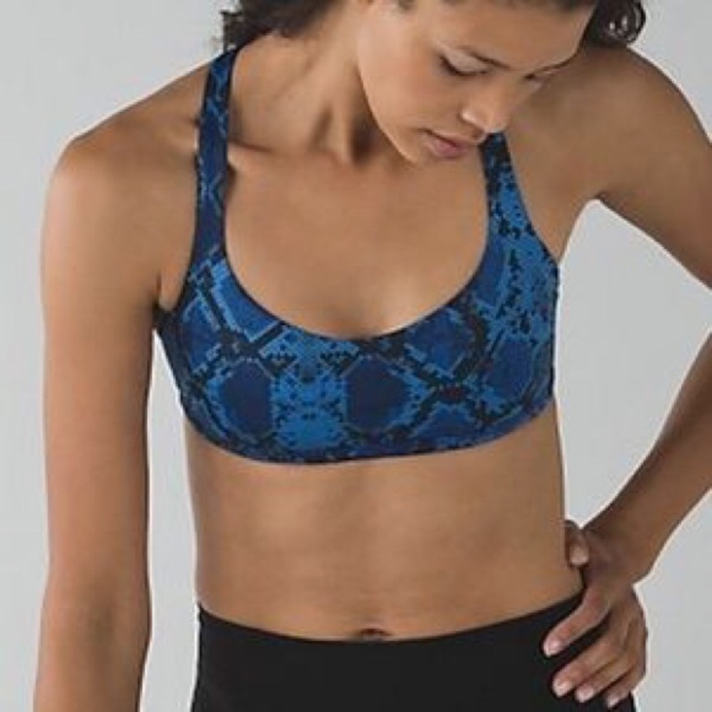 Lululemon athletica free to be wild sportsbra