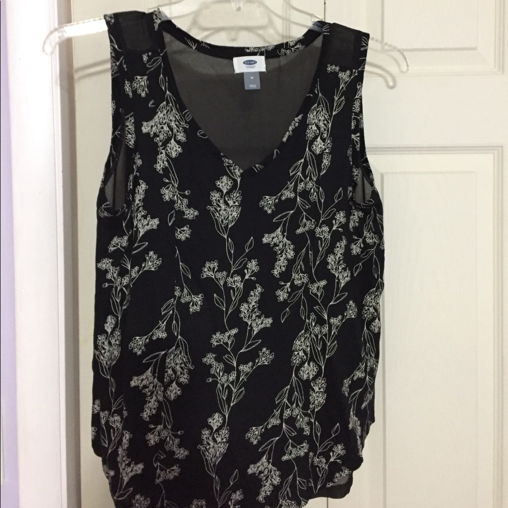 Sleeveless top by Old Navy