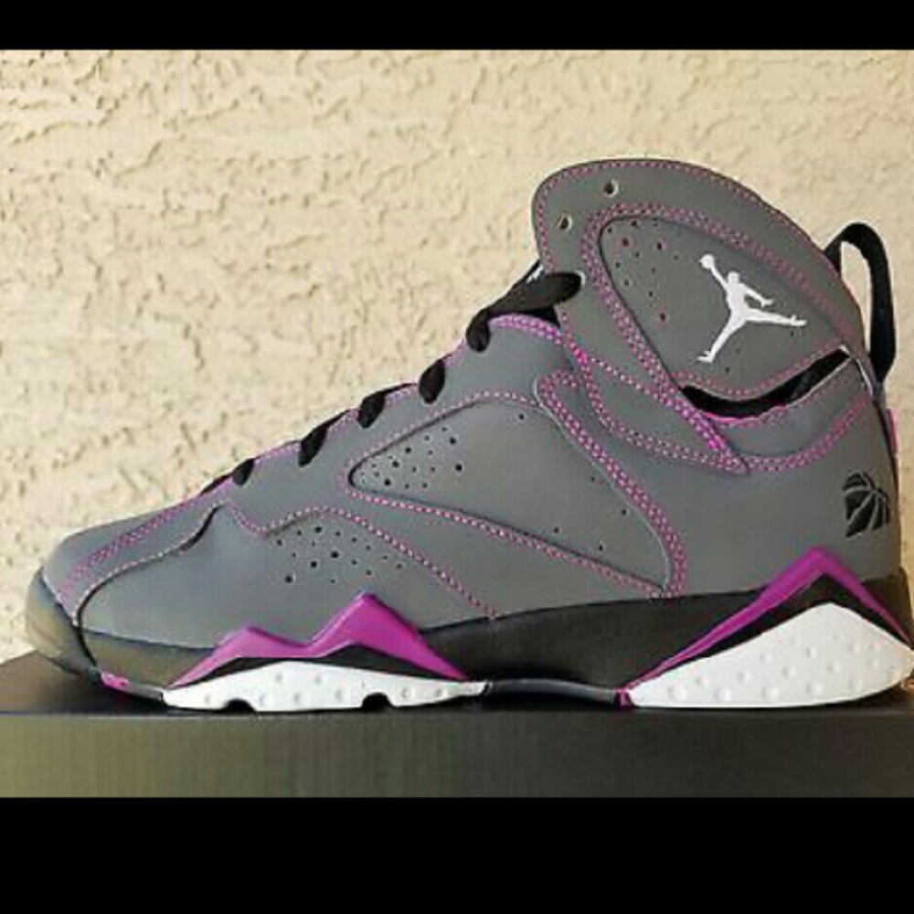 Valentine's Day Retro Nike Air Jordan VII 7 GS