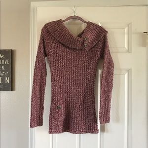 Adorable knitted sweater, size Medium