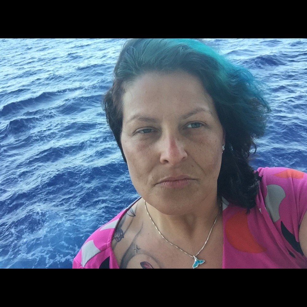 Meet your Posher, Tina