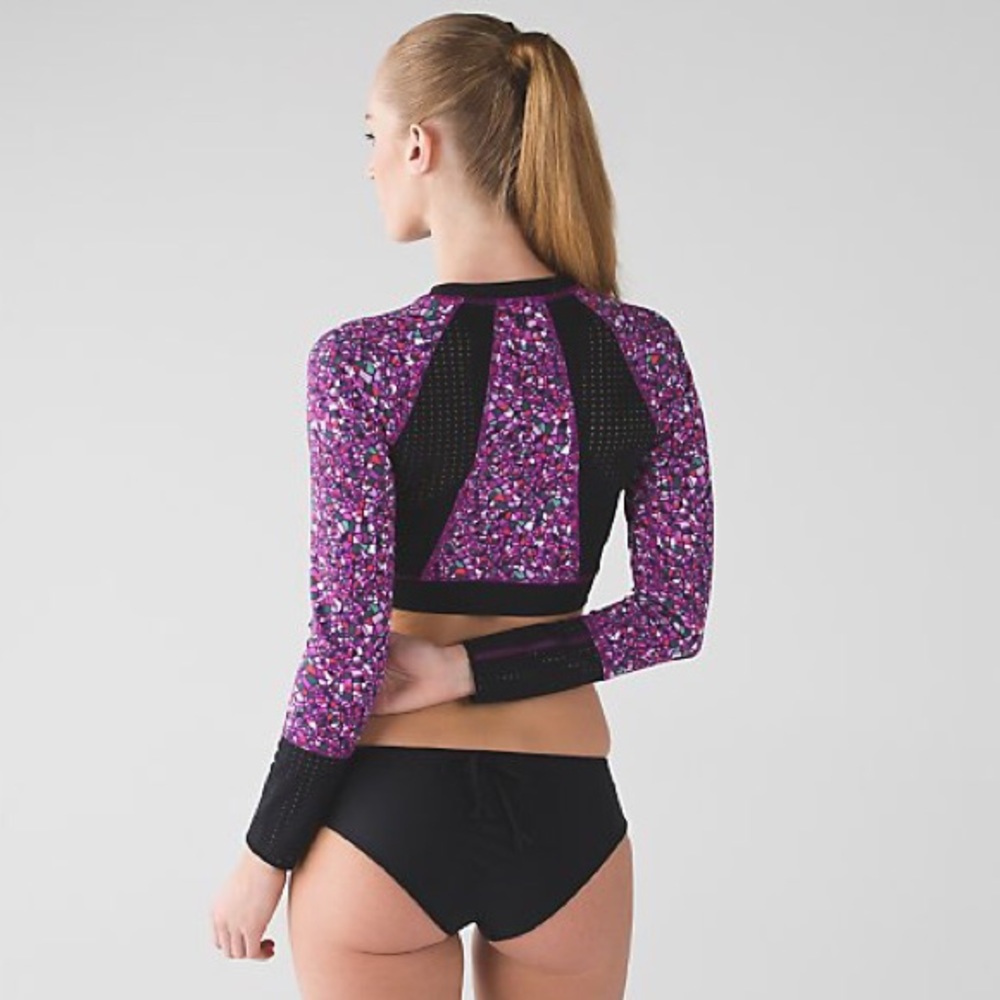 Lululemon Purple Tidal Flow Paddle Swim Top - Picture 2 of 2