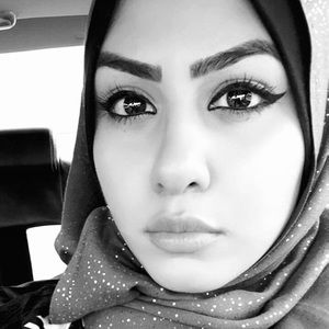 Meet your Posher, Zaianab