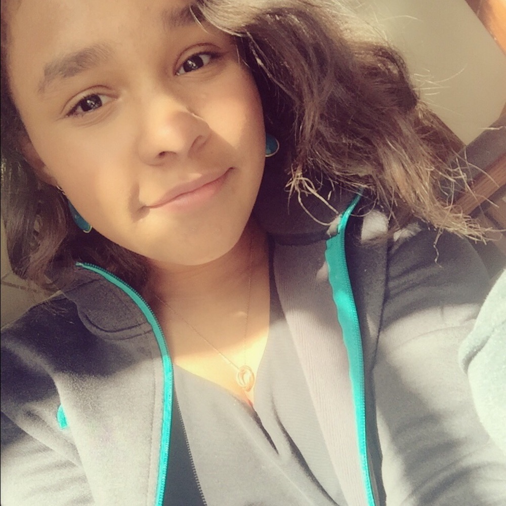 Meet your Posher, Shayla