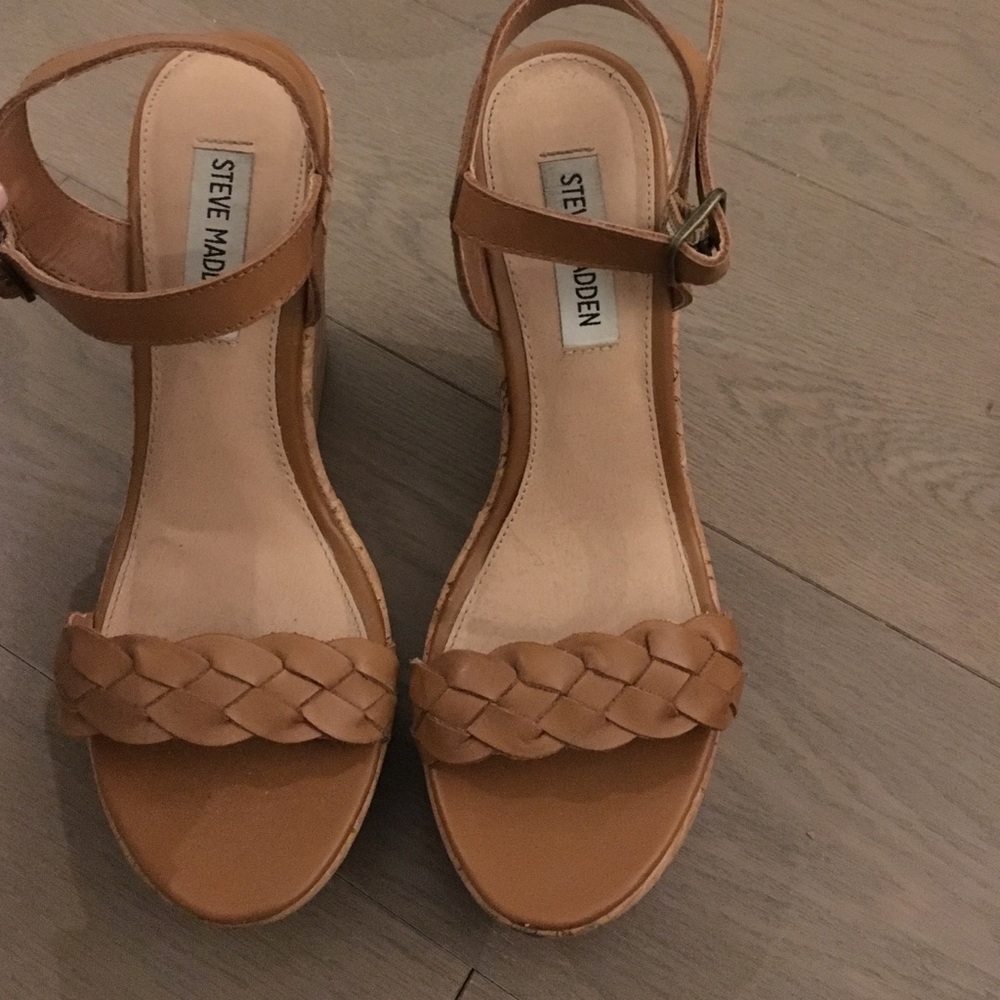 Steve Madden wedges