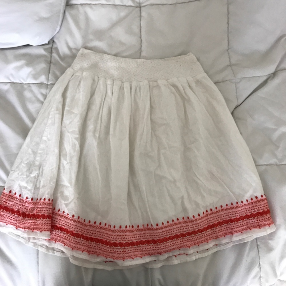 Orange detailed white skirt