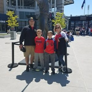 Meet your Posher, Lori