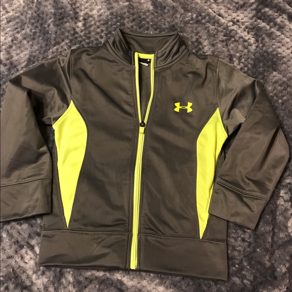 Under Armour zip up jacket Boys size 5