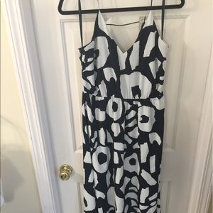 navy and white print maxi dress
