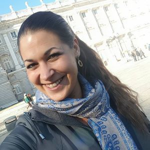 Meet your Posher, Laura joy