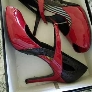 Peep-toe Red and Black Mary Jane Pumps