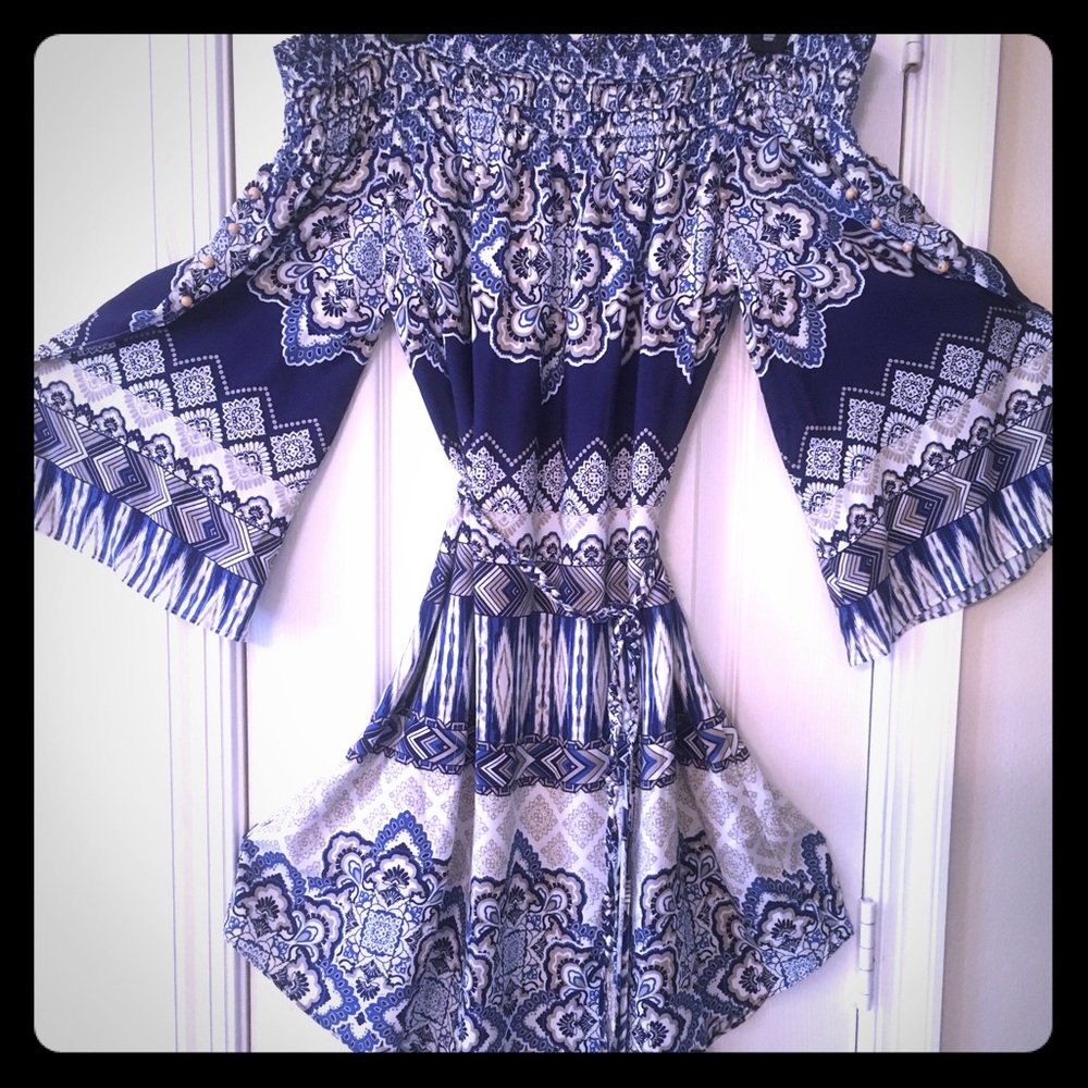 Summer 2017 never worn off the shoulder dress.