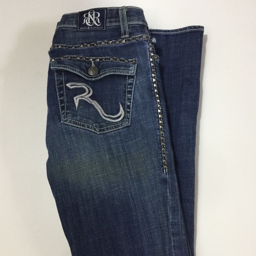 🎀Rock & Republic woman's size 8 jeans studded