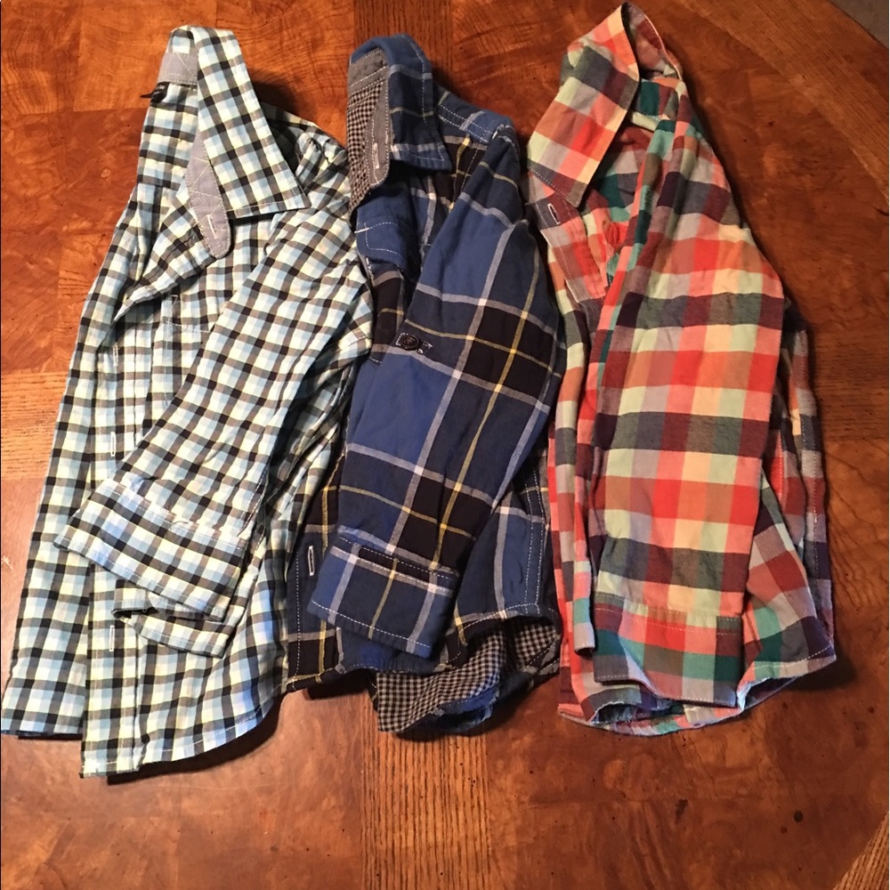 3 little boys Gap long sleeve shirts