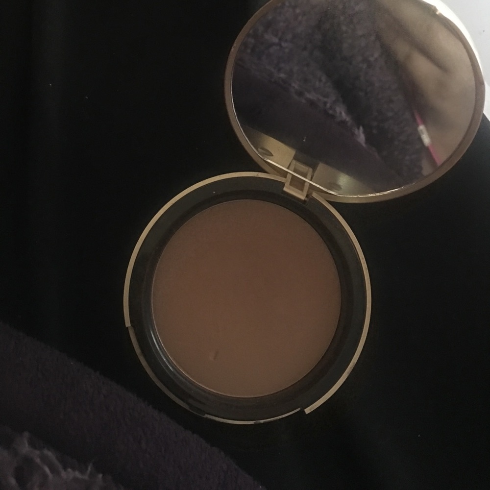 Two face chocolate soleil