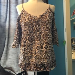 Patterned blouse
