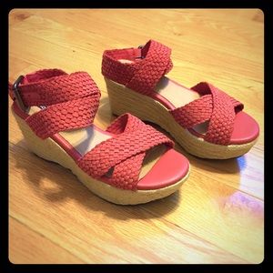 Me Too suede coral wedges, size 5