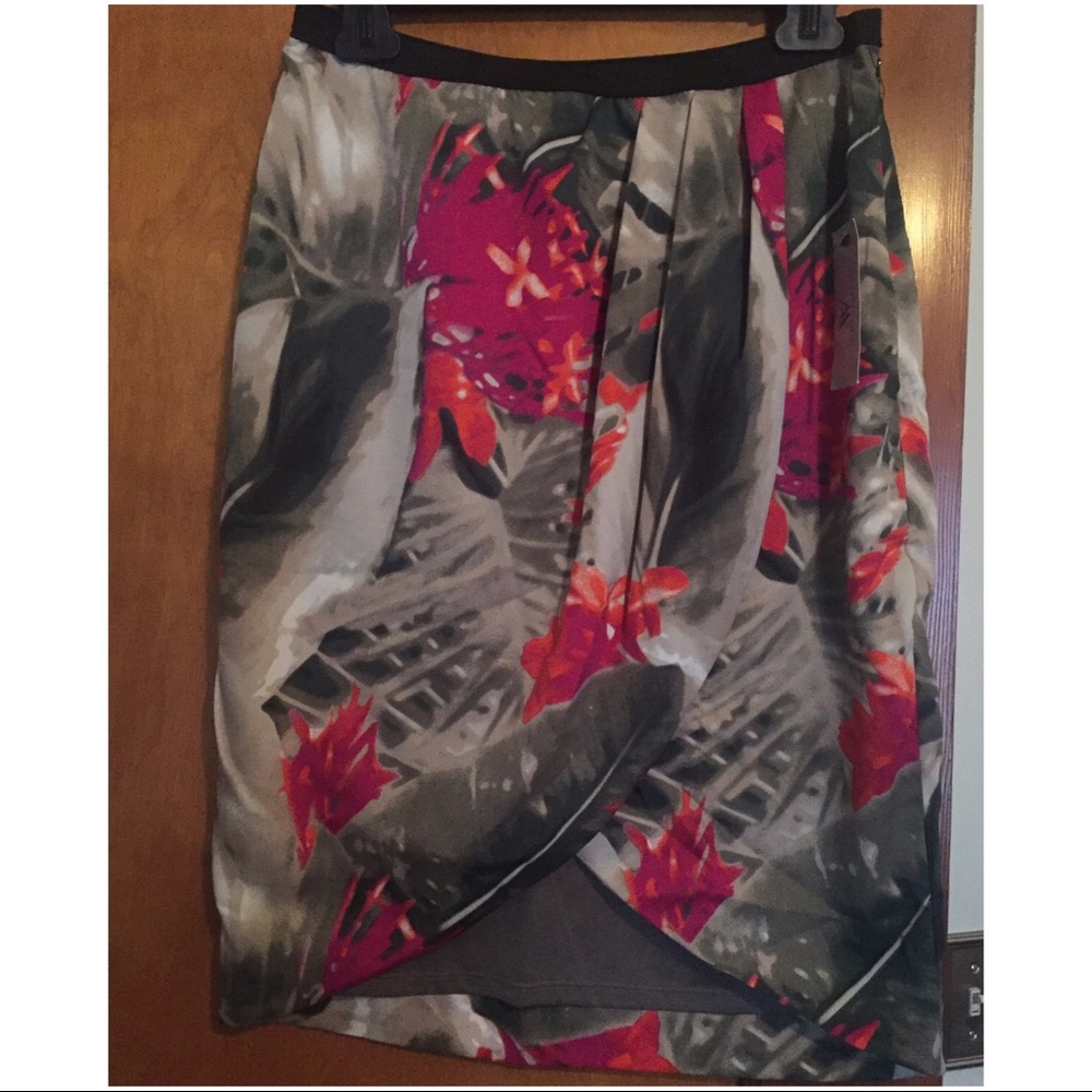 NWT Worthington skirt