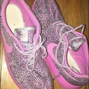 Nike Roshes