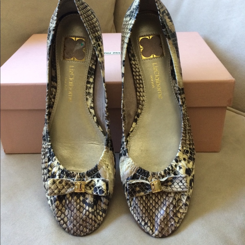 Liz Claiborne Snake Print Loafers