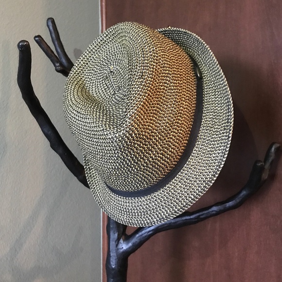 Hat - Picture 2 of 3