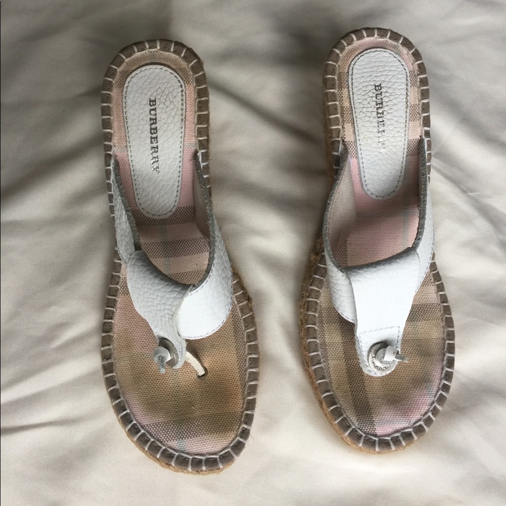 Burberry White Leather Thong Wedge Sandals Size 35