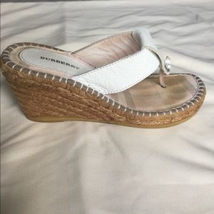 Burberry | Shoes | Burberry White Leather Thong Wedge Sandals Size 35 ...