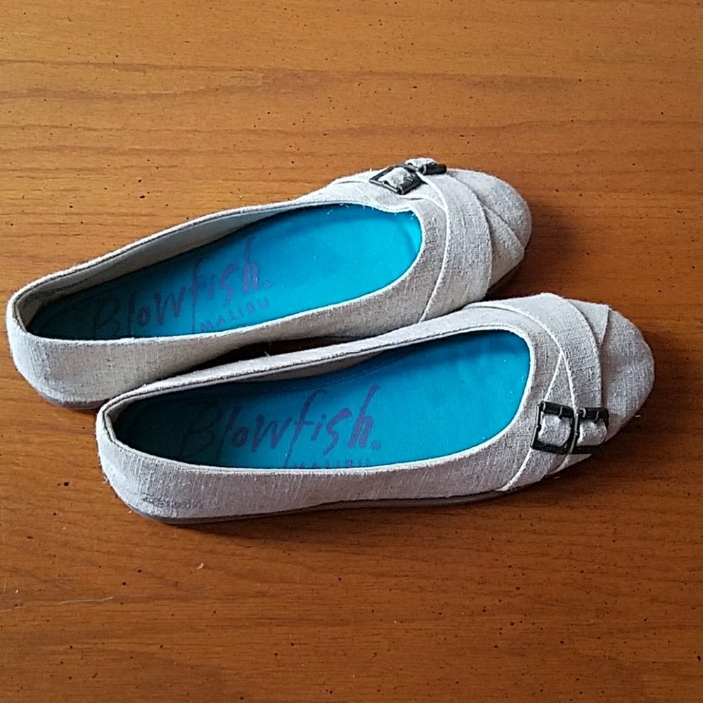 Beige canvas flats