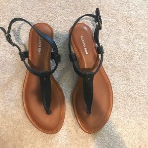 Gianni Bini black sandals