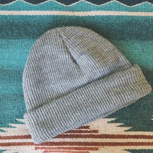 Light grey beanie from UO