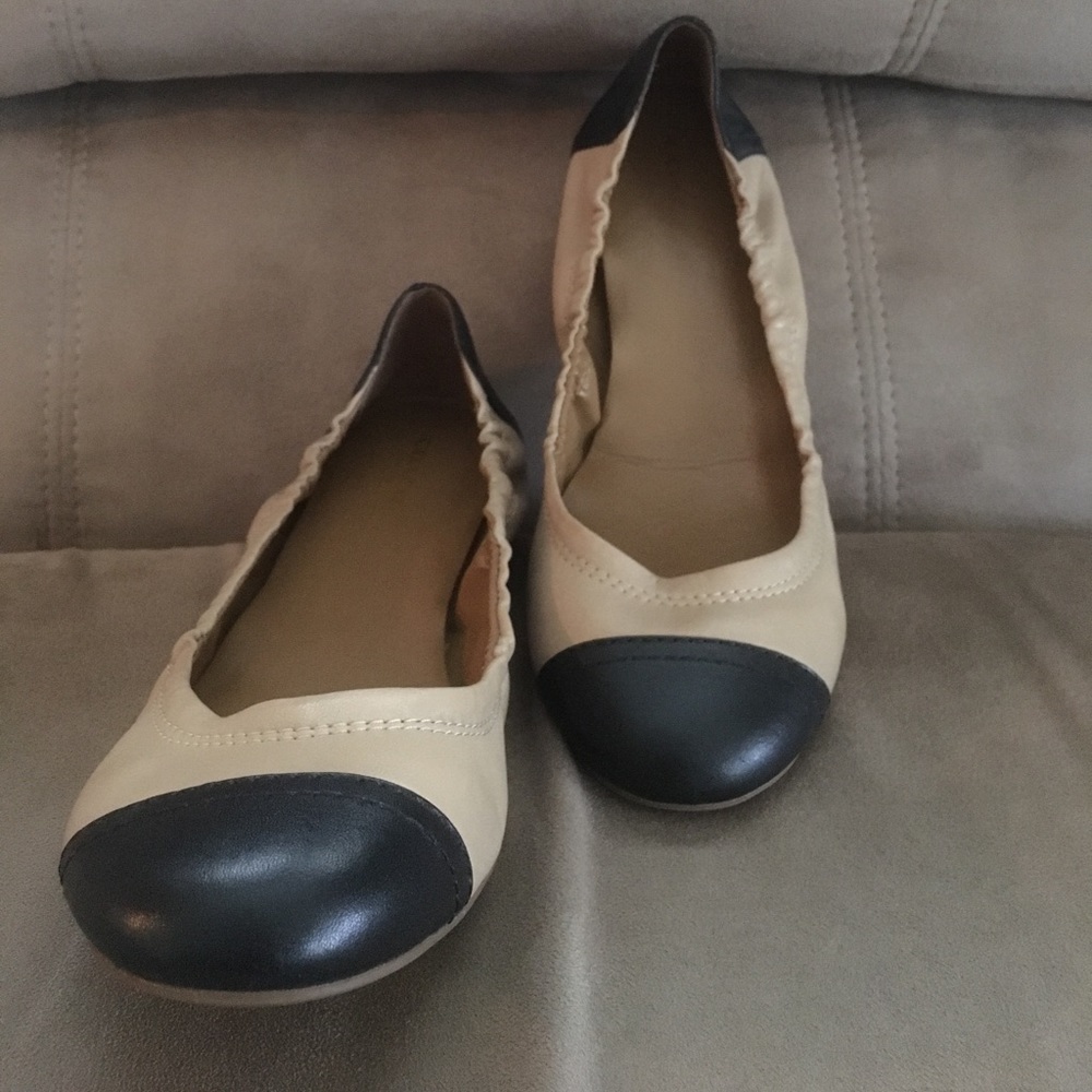 Coach Flats