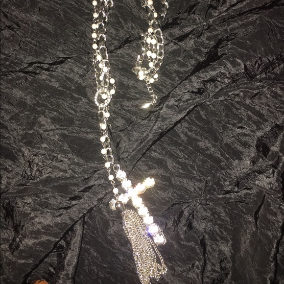 Guess necklace - Picture 2 of 2