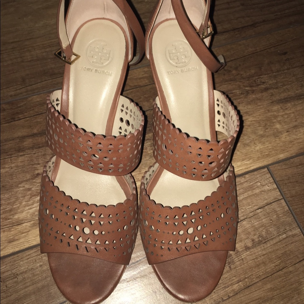 Toryburch wedges
