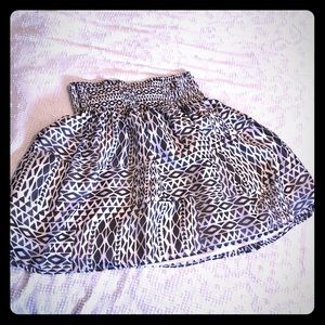black & white geometric bubble skirt