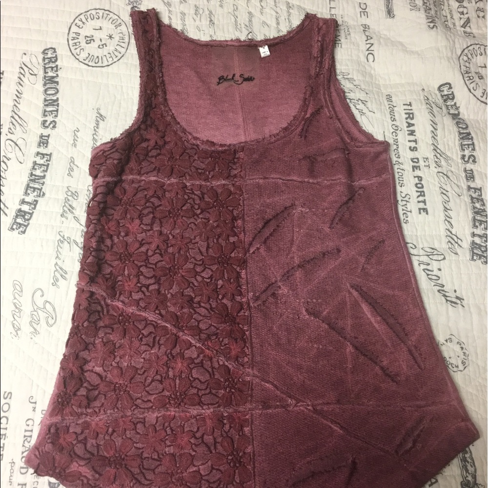Distressed tank top