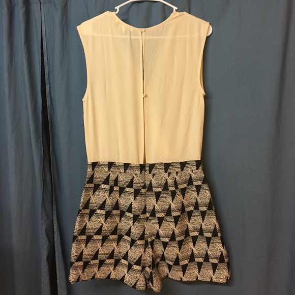 NEVER WORN Black and cream romper. - Picture 2 of 3