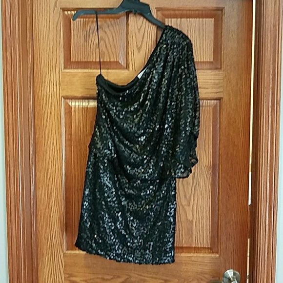 NWT lbs with sequins - Picture 2 of 2