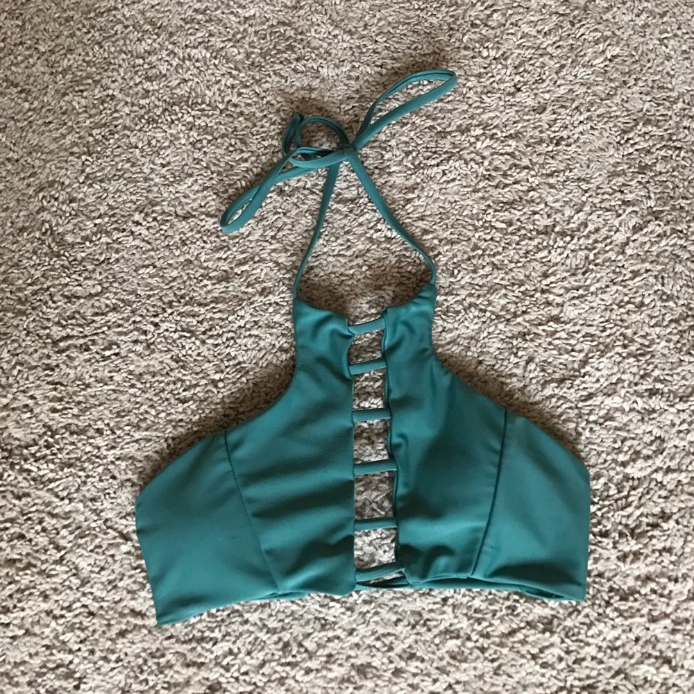 Bikini top