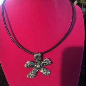 Silpada sterling silver flower necklace