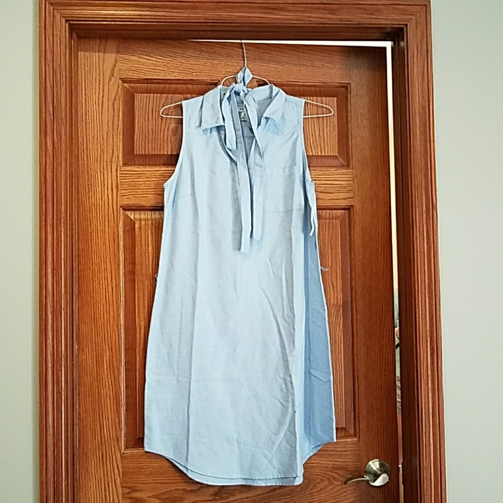 NWT sleeveless dress