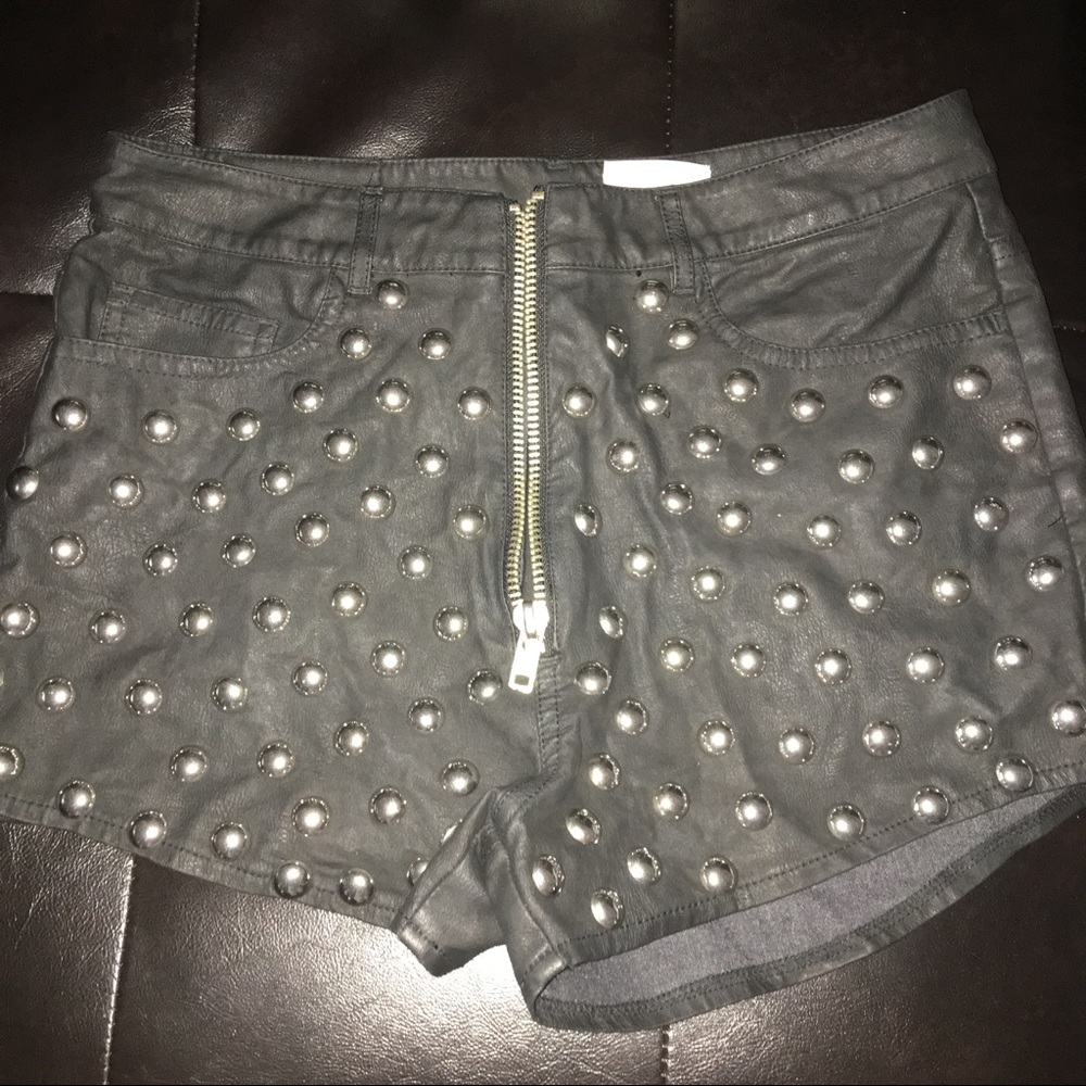 ❌SOLD❌Unif Vegan Leather High Waisted Shorts - Picture 3 of 6