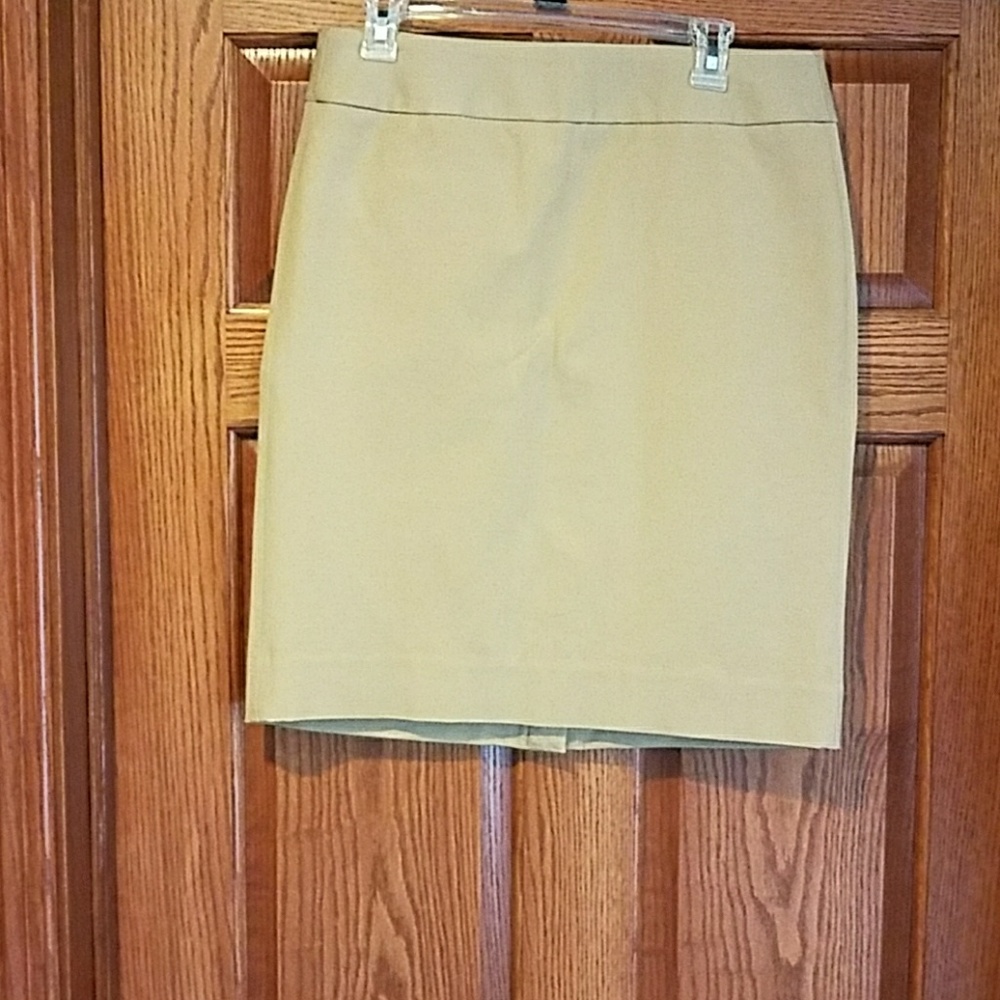 Like new camel colored skirt