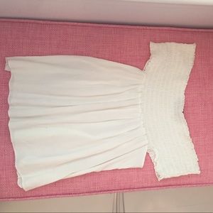 Brandy Melville White off the shoulder shirt