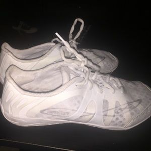 Infinity vengeance cheer shoe