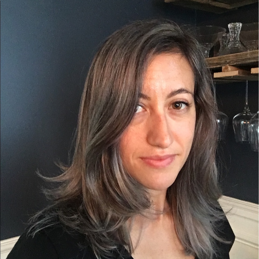 Meet your Posher, Carrie