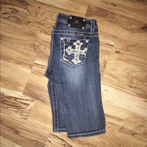 Miss Me Bermuda shorts