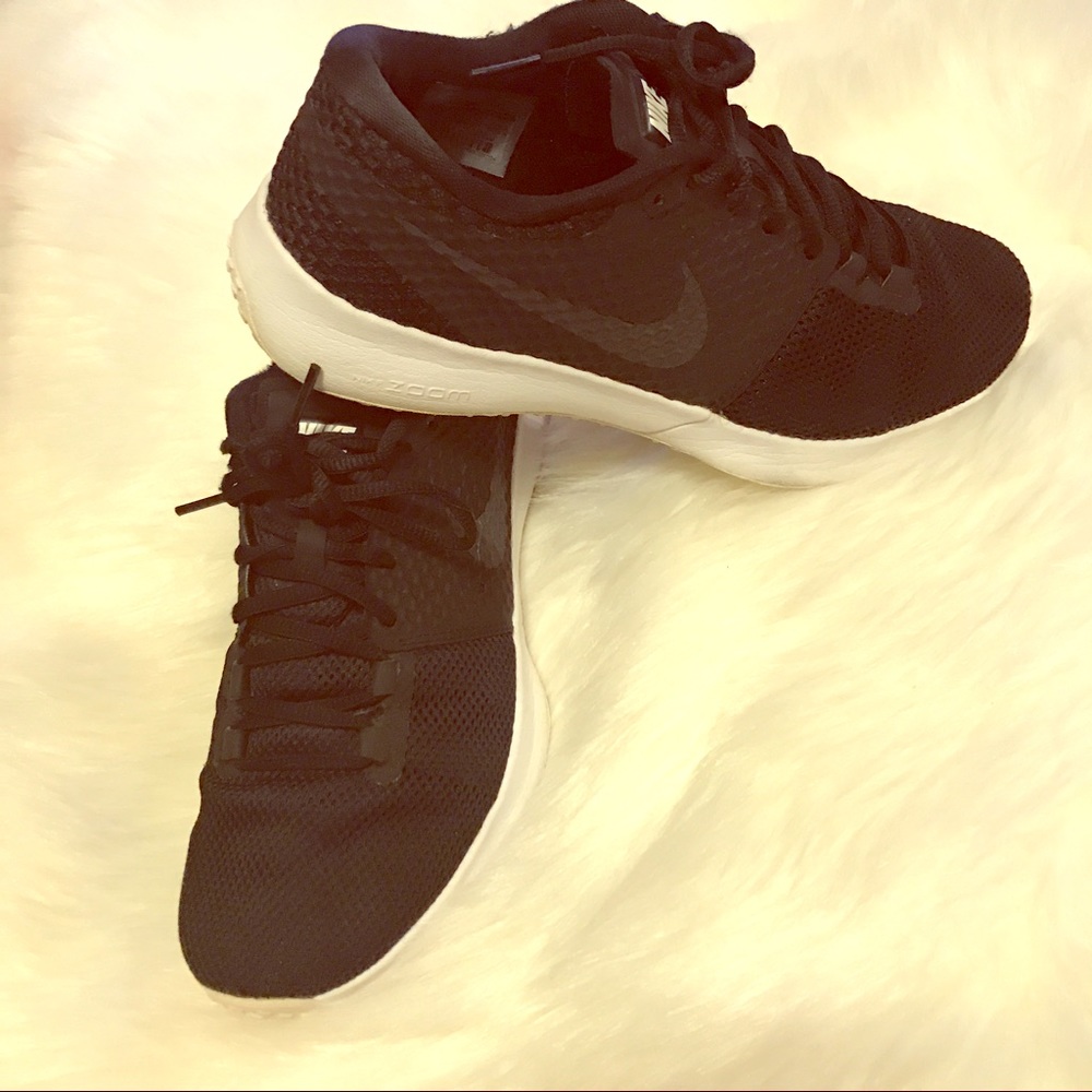 Unisex Nike Zoom Tennis Shoes