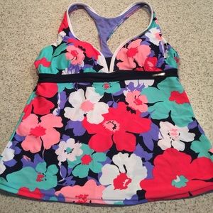 Zeroxposlir tankini. Flower design. Size 12