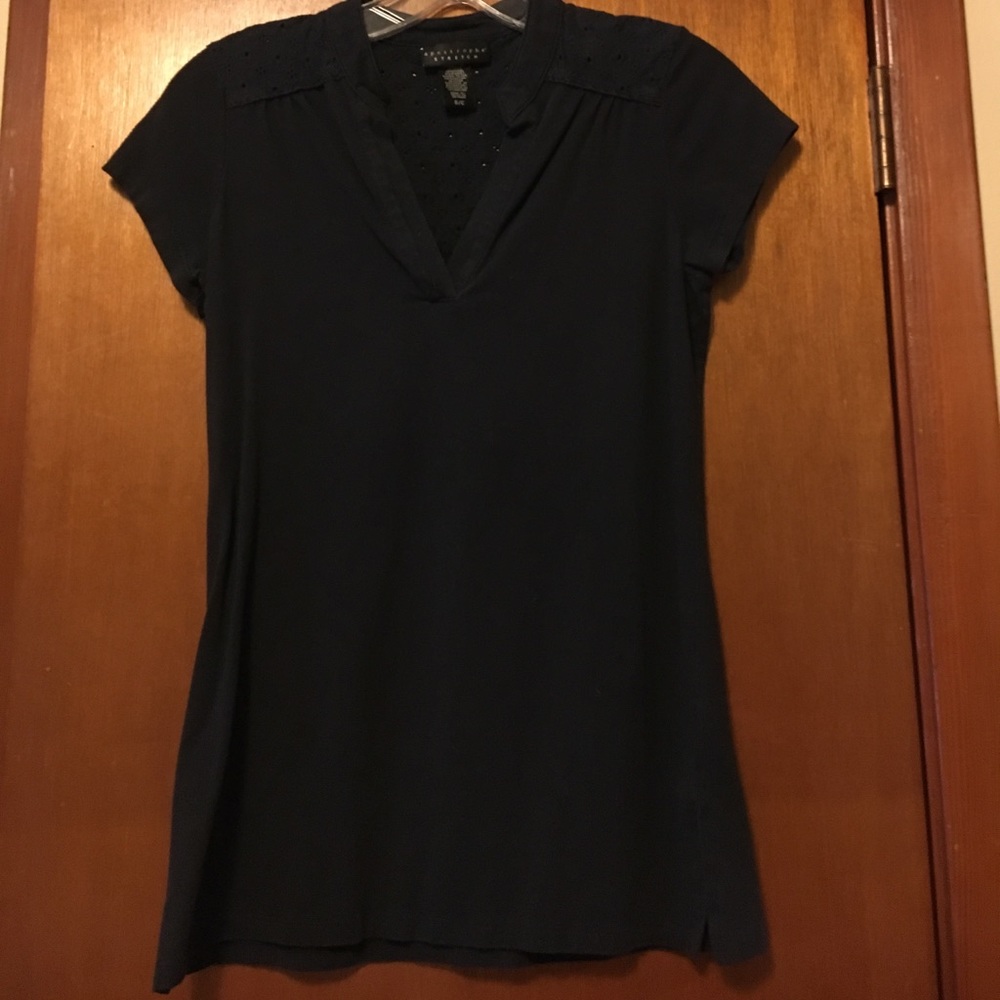 Classic black top